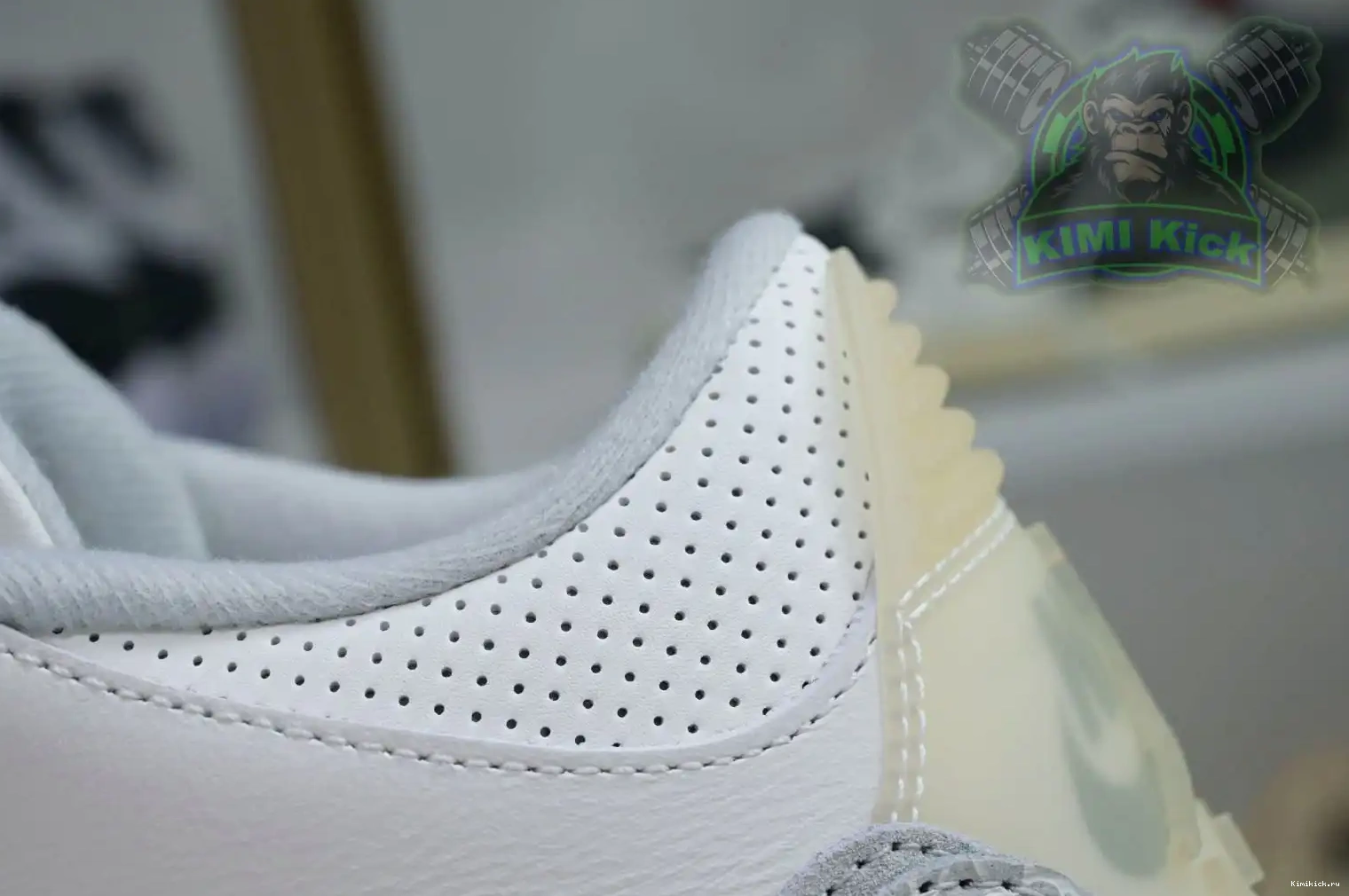 Kimikick 3 Jordan Craft“Ivory” Air 0516